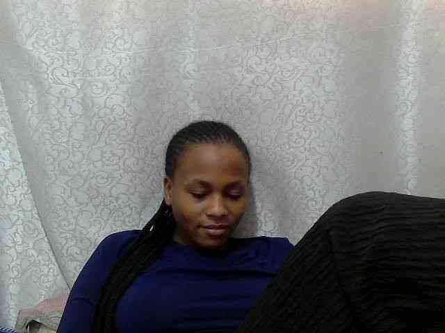 Caroldoly webcam