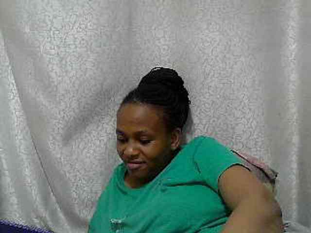 Caroldoly webcam