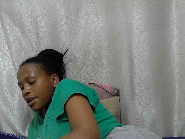 Caroldoly webcam