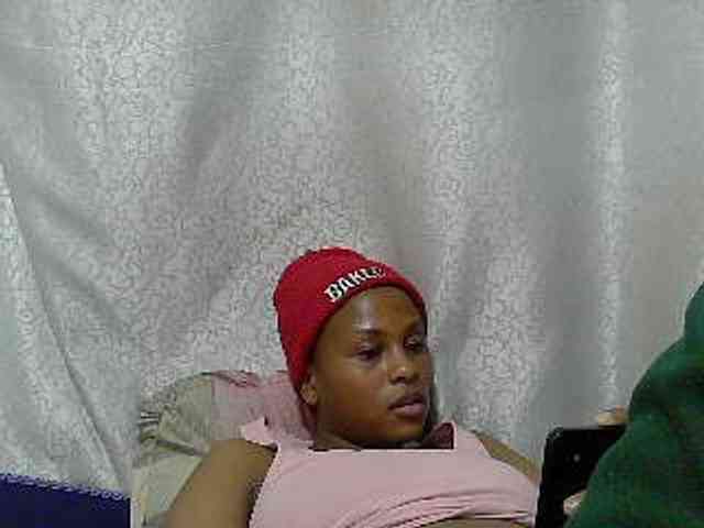 Caroldoly webcam