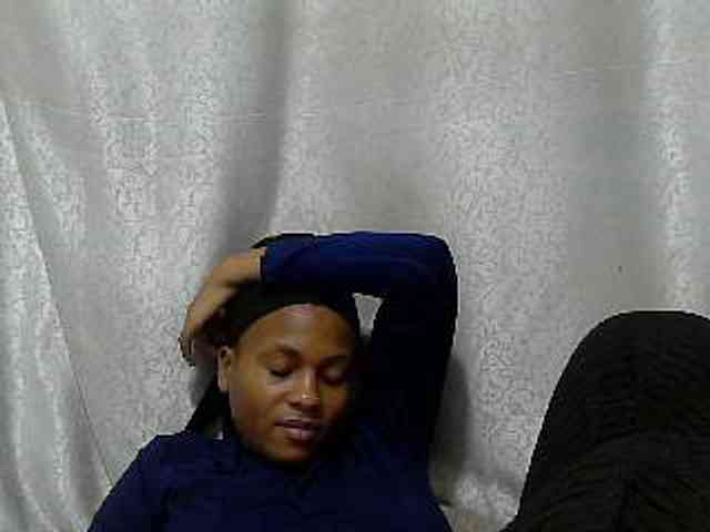 Caroldoly webcam