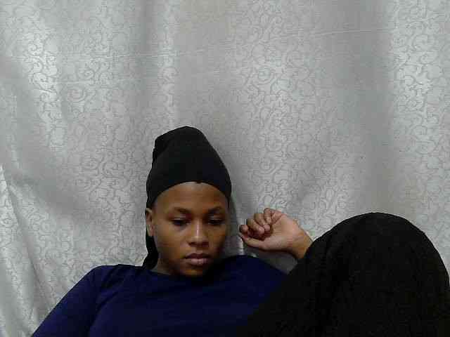 Caroldoly webcam