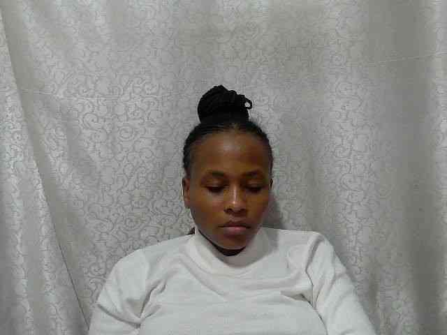Caroldoly webcam