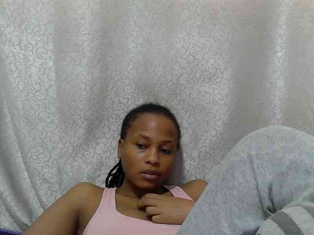 Caroldoly webcam