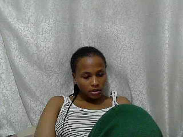 Caroldoly webcam