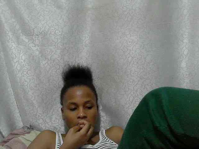 Caroldoly webcam