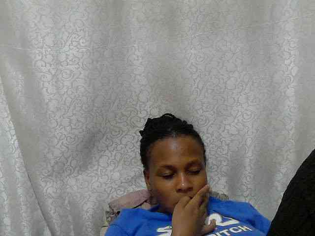 Caroldoly webcam