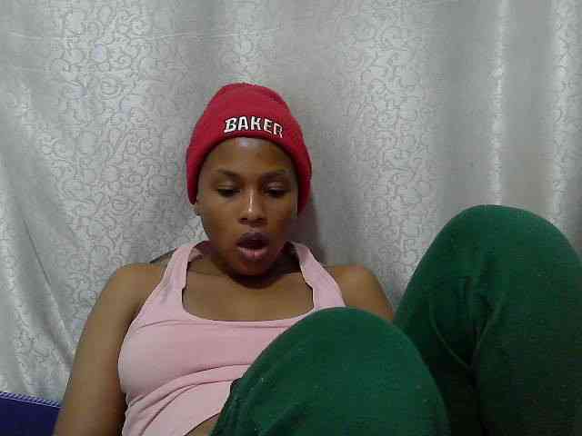 Caroldoly webcam