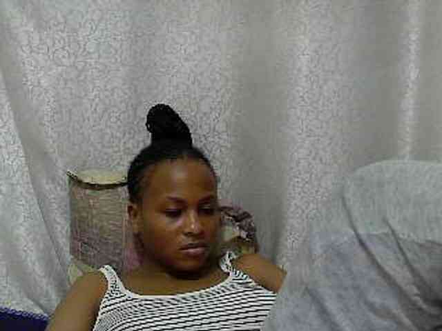 Caroldoly webcam