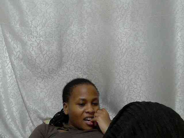 Caroldoly webcam