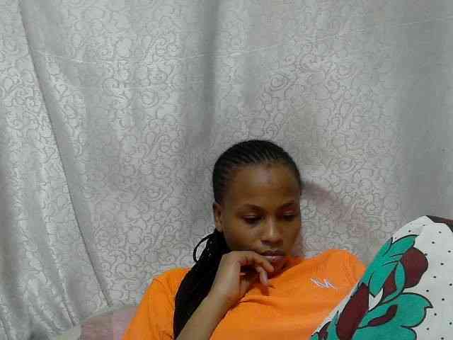 Caroldoly webcam