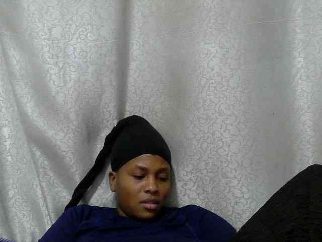 Caroldoly webcam