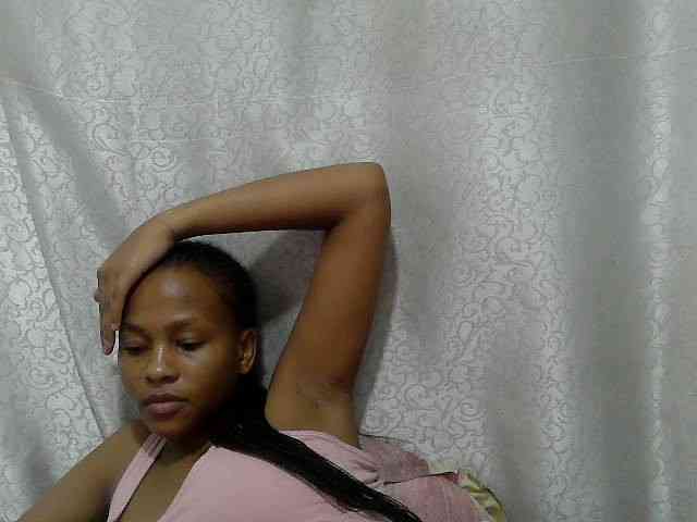 Caroldoly webcam