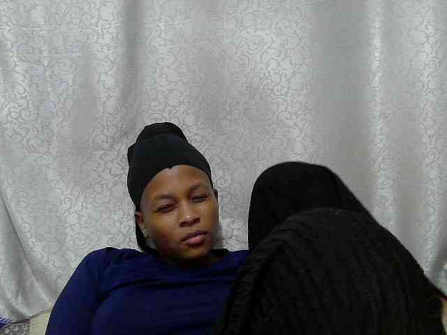 Caroldoly webcam