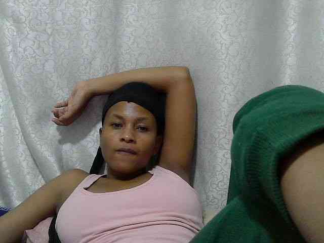 Caroldoly webcam