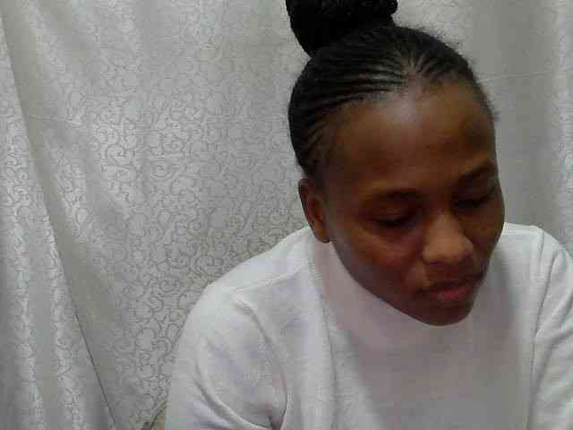 Caroldoly webcam