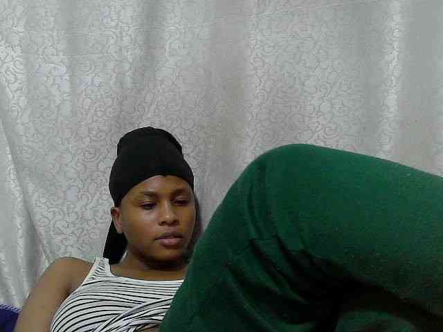 Caroldoly webcam