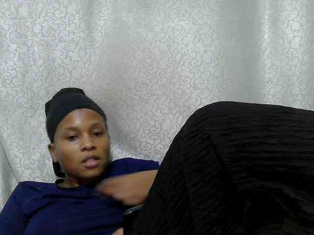 Caroldoly webcam