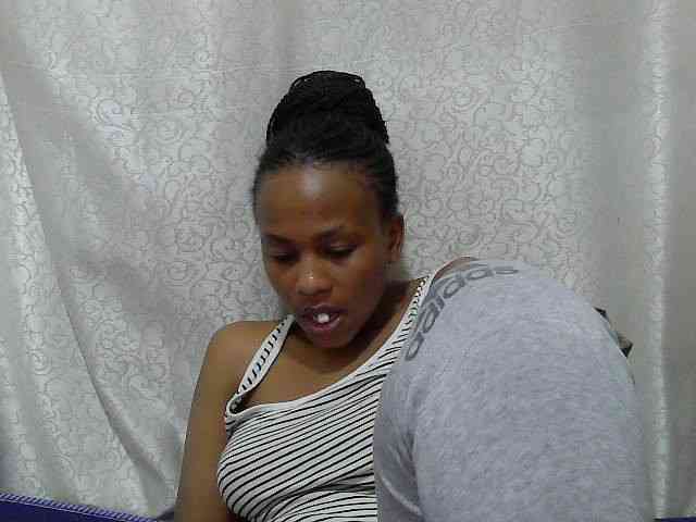 Caroldoly webcam