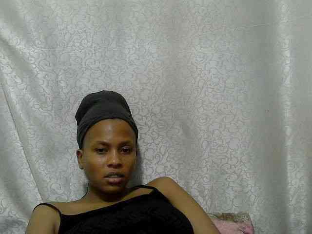 Caroldoly webcam