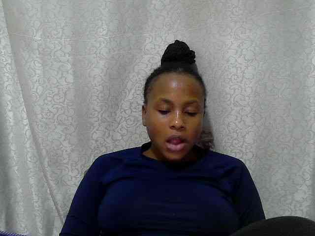 Caroldoly webcam