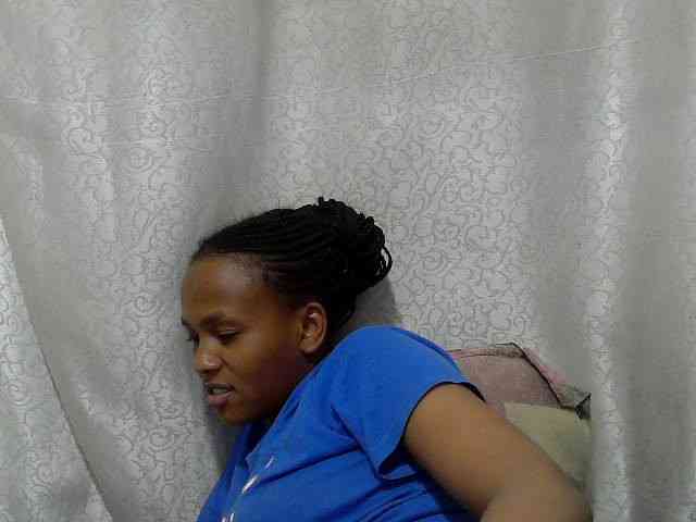 Caroldoly webcam