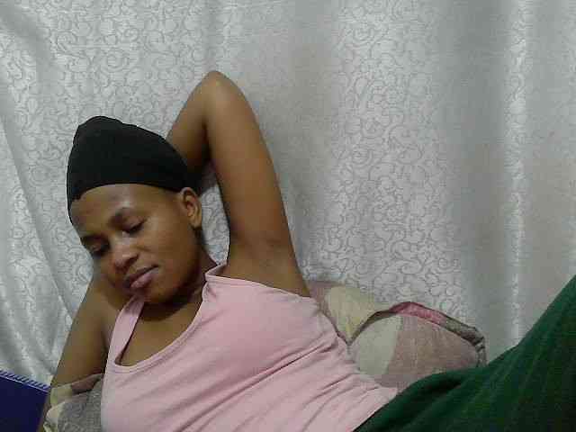 Caroldoly webcam