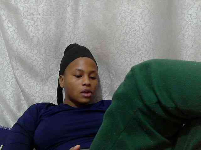 Caroldoly webcam