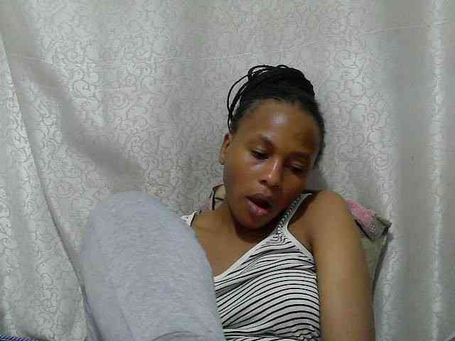 Caroldoly webcam