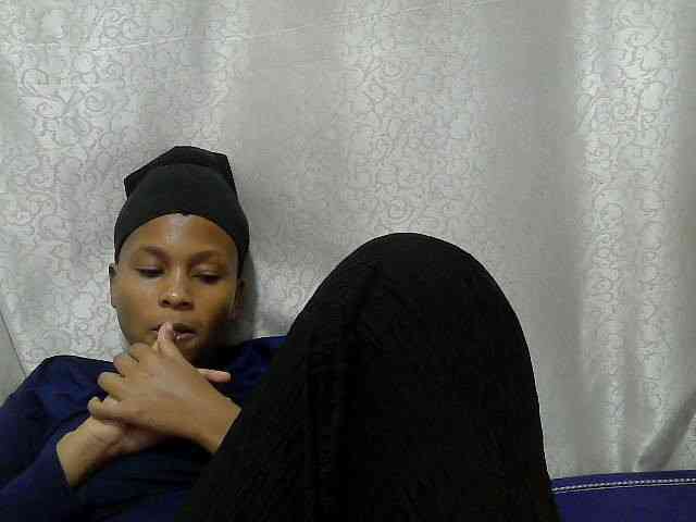 Caroldoly webcam