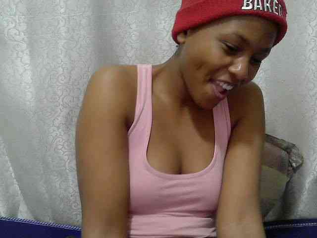 Caroldoly webcam