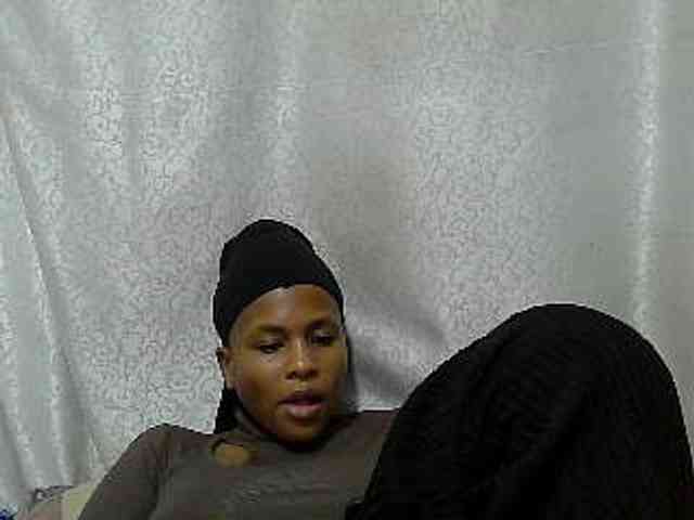 Caroldoly webcam