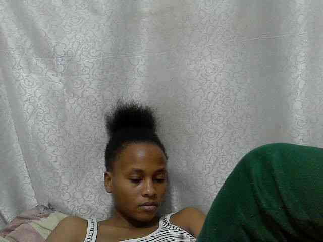 Caroldoly webcam