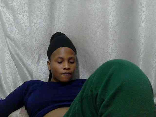 Caroldoly webcam