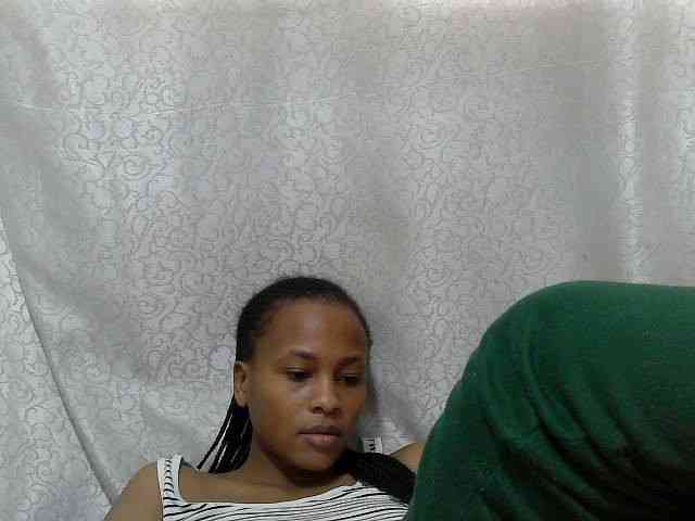 Caroldoly webcam