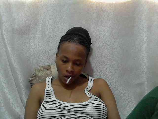 Caroldoly webcam