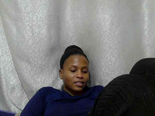 Caroldoly webcam