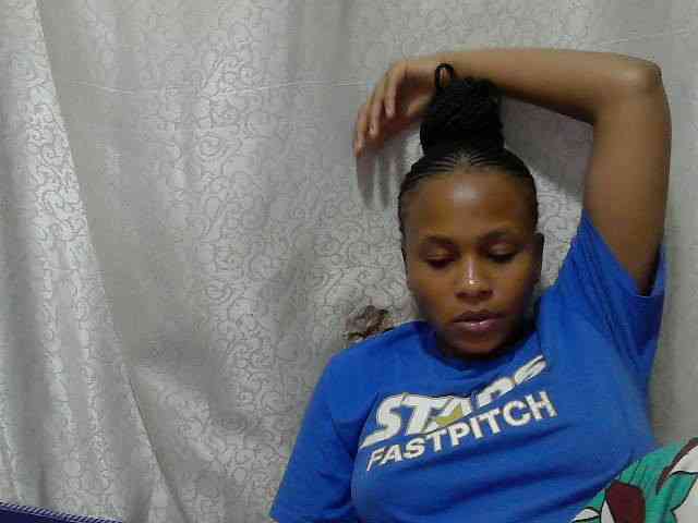 Caroldoly webcam