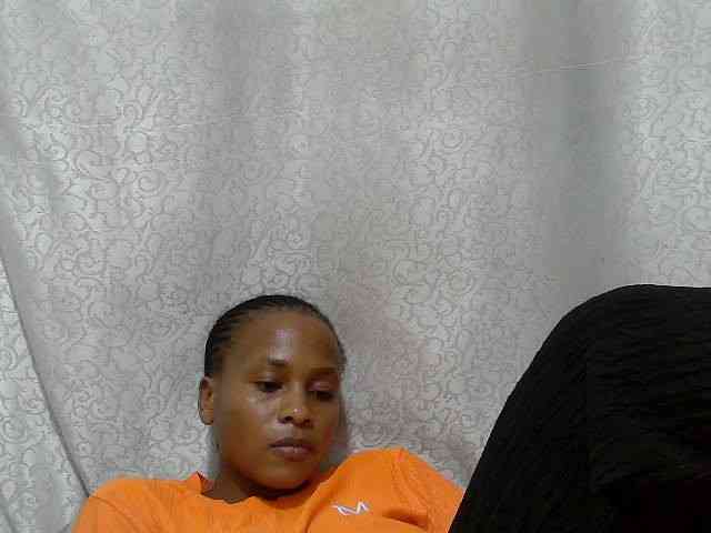 Caroldoly webcam