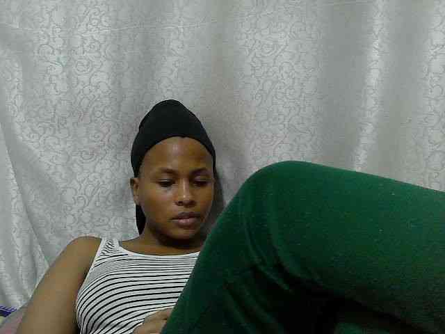 Caroldoly webcam