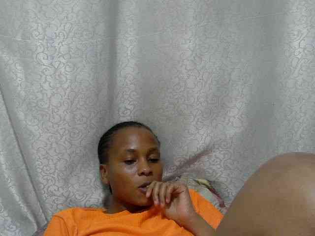 Caroldoly webcam
