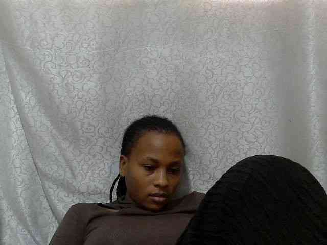 Caroldoly webcam