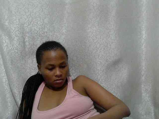 Caroldoly webcam