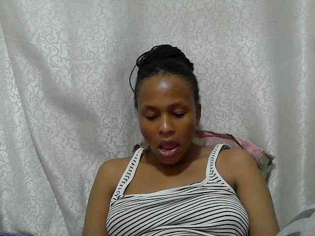 Caroldoly webcam