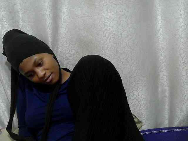 Caroldoly webcam
