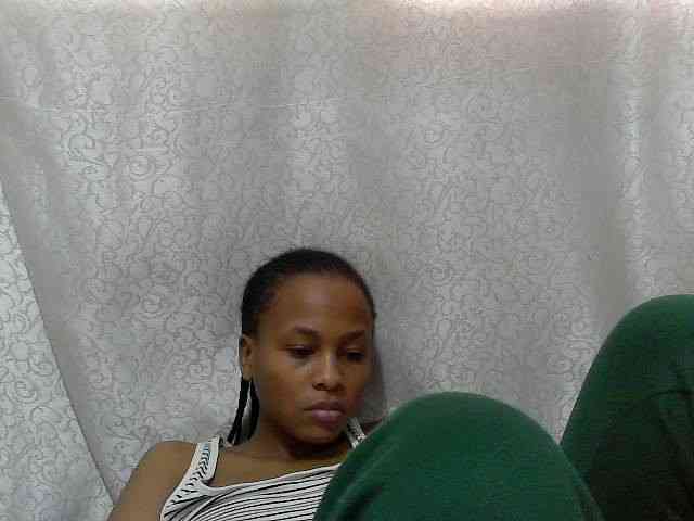 Caroldoly webcam