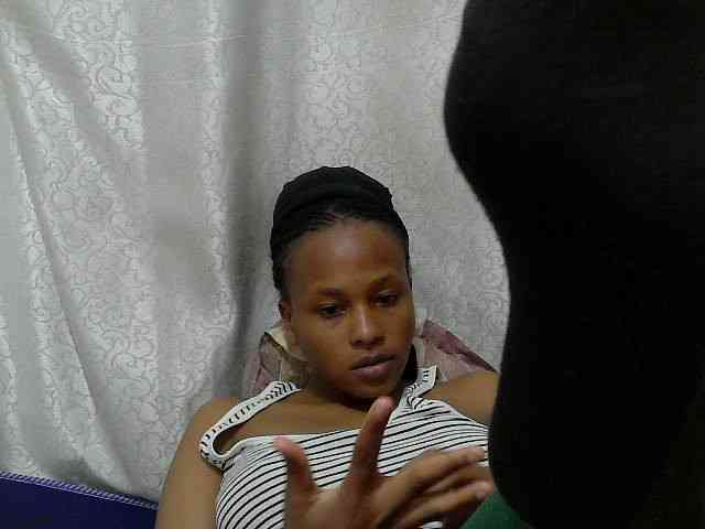 Caroldoly webcam