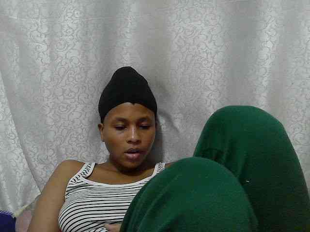 Caroldoly webcam