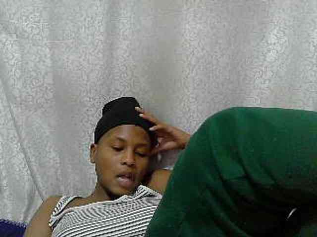 Caroldoly webcam