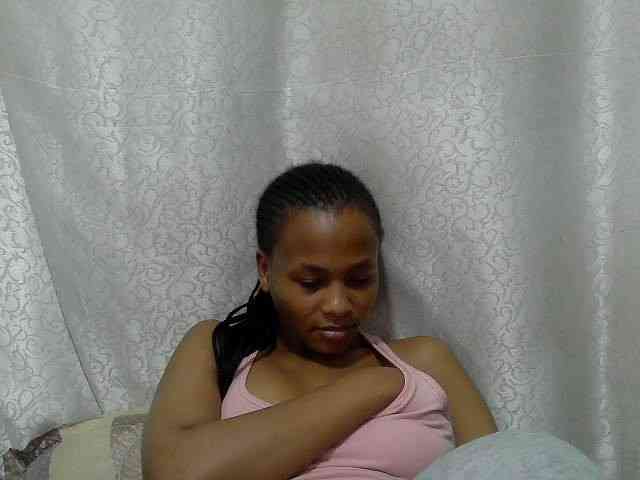Caroldoly webcam